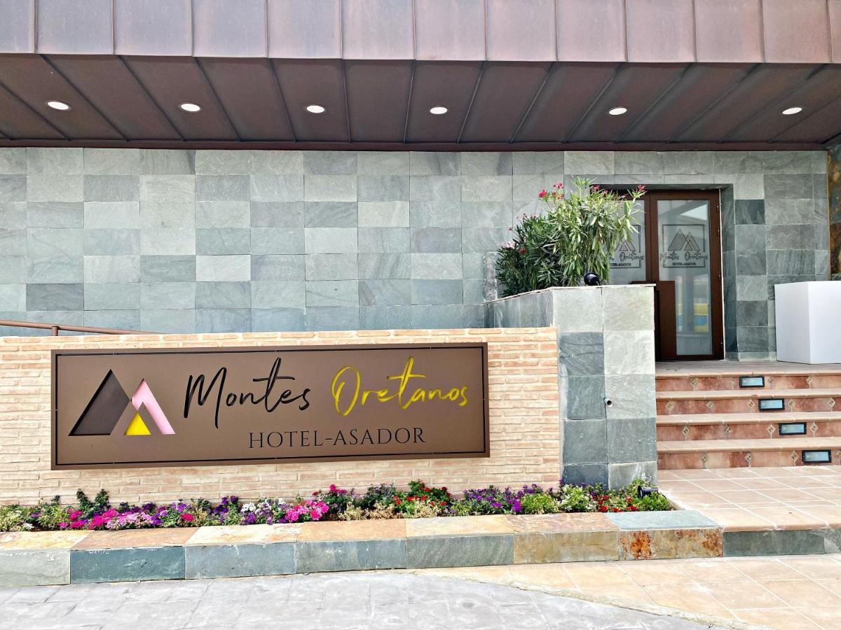 Hotel-Asador Montes Oretanos Pulgar Eksteriør billede