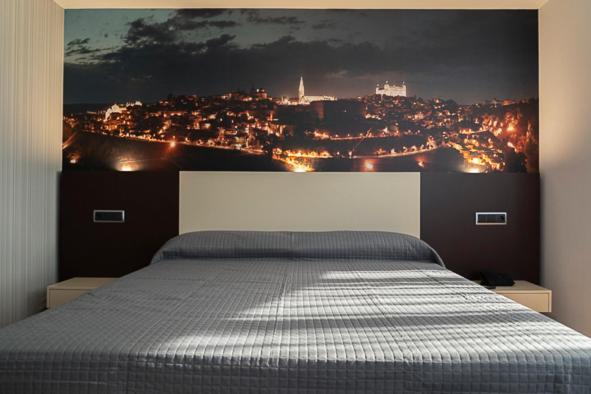 Hotel-Asador Montes Oretanos Pulgar Eksteriør billede